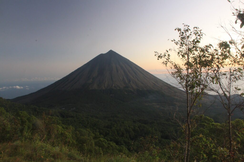 Mount Inerie in Bajawa