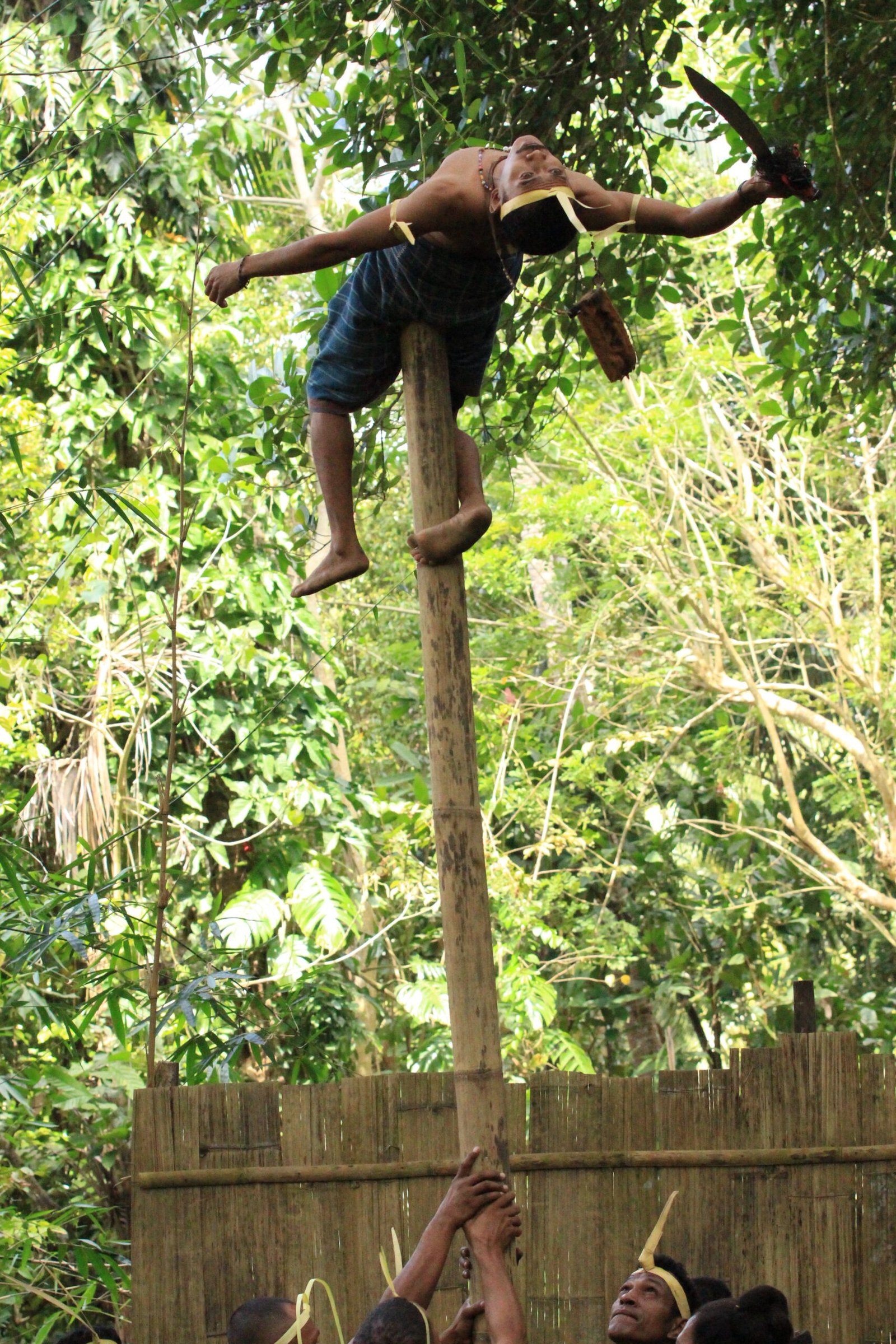 Traditional dance in Bliransina village